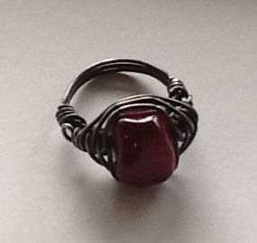 Red-Painted-Agate-Herringbone-Weave-Ring